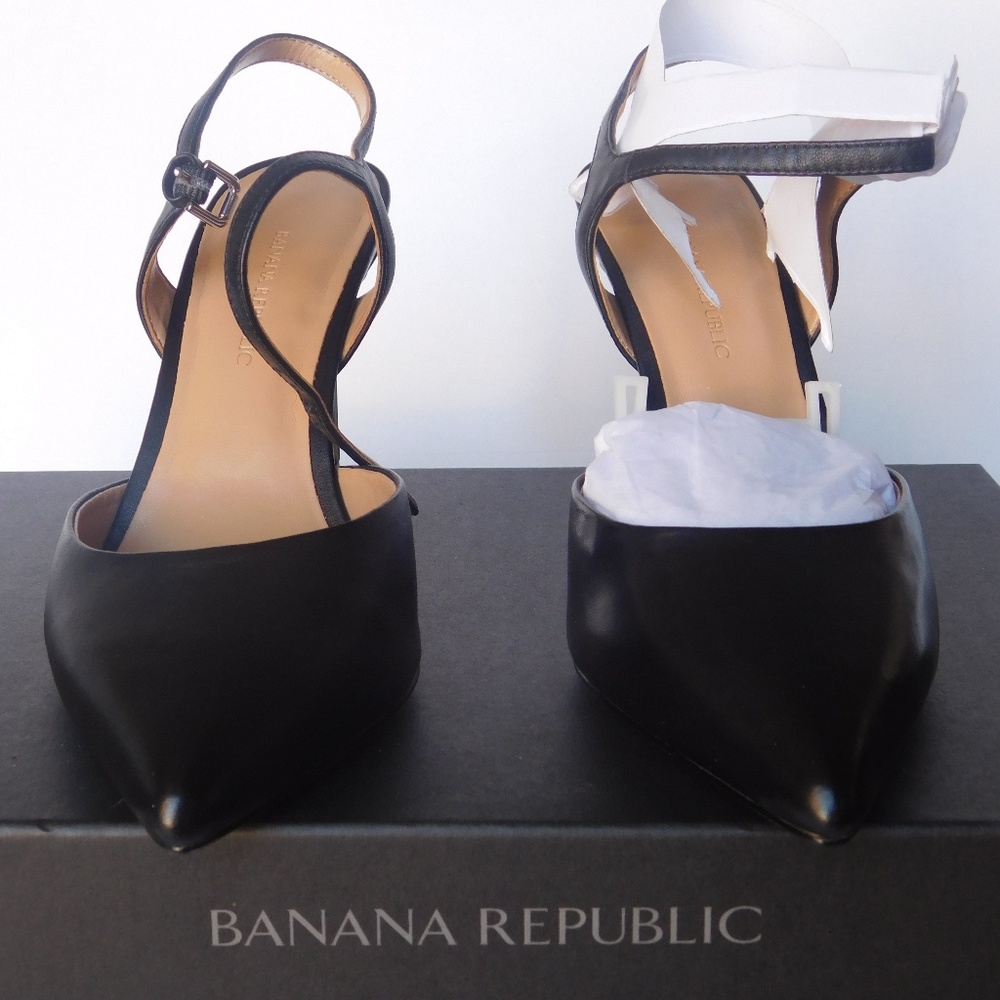 Banana Republic Slingback heels